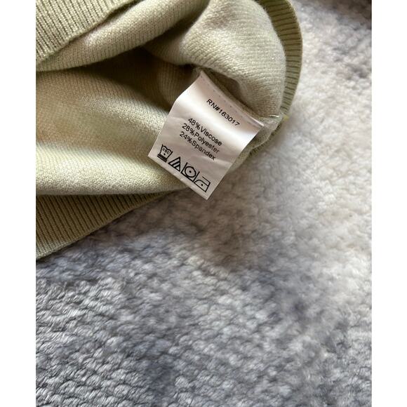 Princess Polly Ribbed Green Floral Mock Neck Pullover Sweater Size Small Medium - Picture 5 of 8